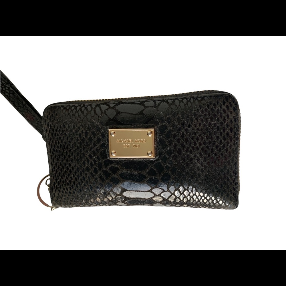 Michael Kors snakeskin print wristlet/Iphone/wallet